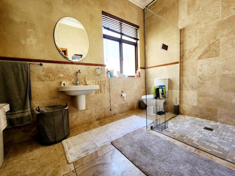3 Bedroom Property for Sale in Mossel Bay Central Western Cape